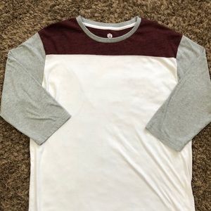 Men’s baseball tee